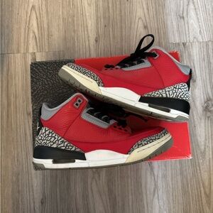 Jordan 3 CHI edition Red Elephant Print Mid-Top Sneakers